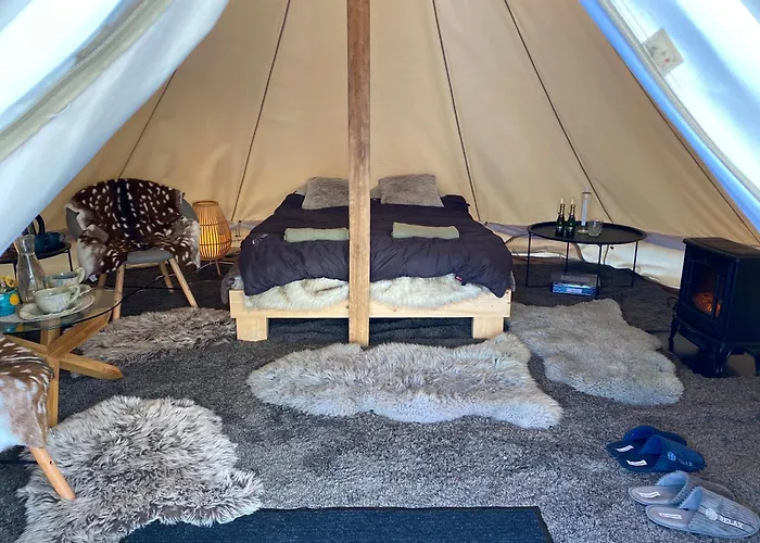 Luxussátor Karula - Romantic Glamping I At Karula National Park, Hot Tub Optional Ahijarve